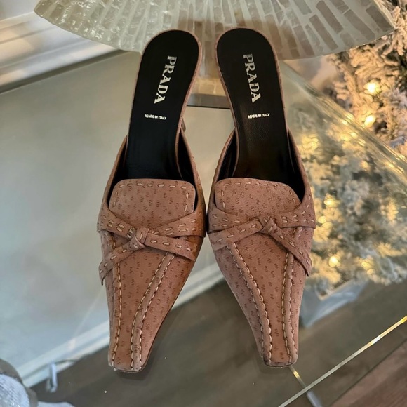 Prada - Rare Vintage Tan Ostrich Leather Mules - Picture 10 of 10